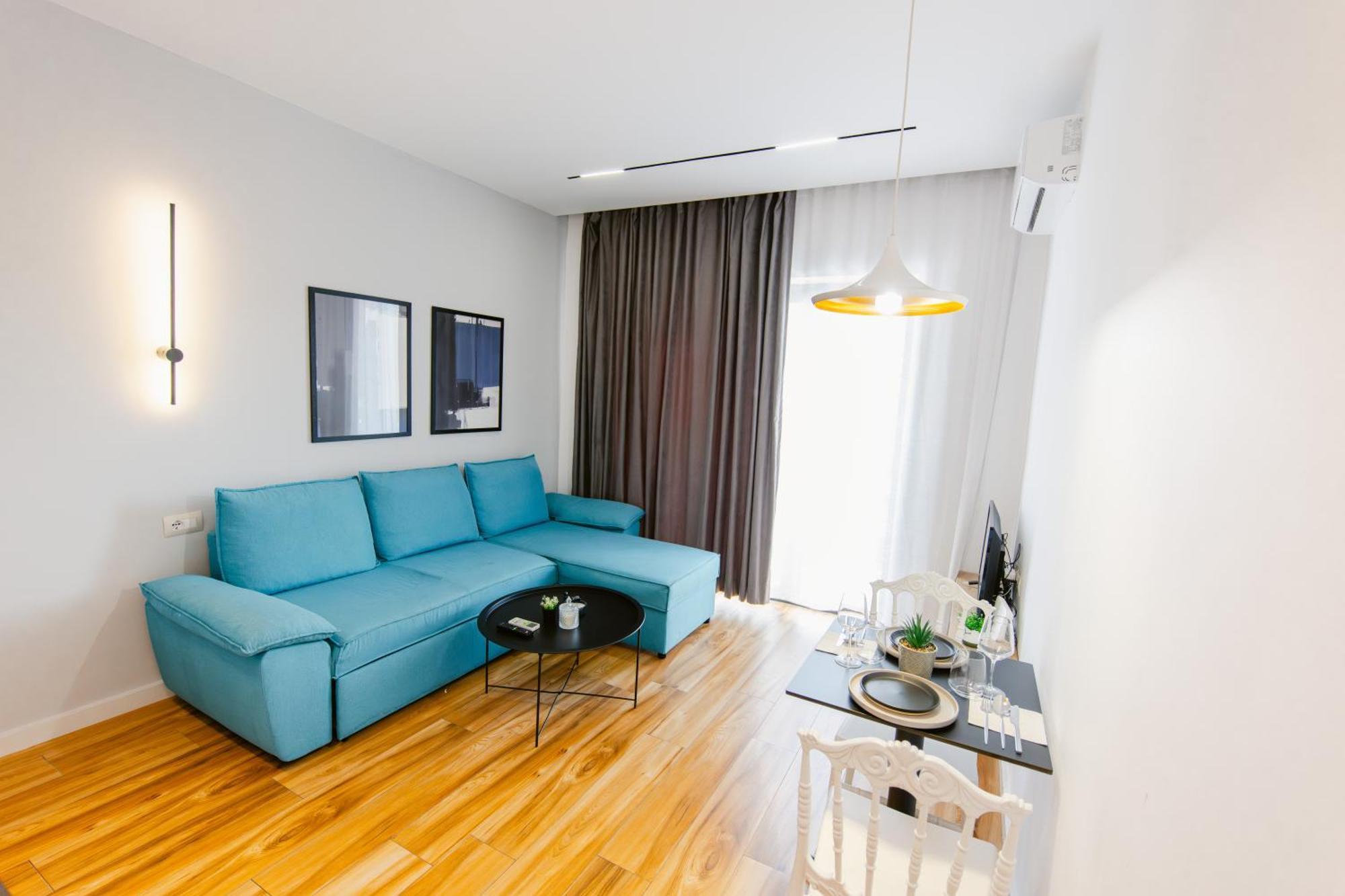 Durres Str Modern Apartments - The Nest Tirana Exterior photo